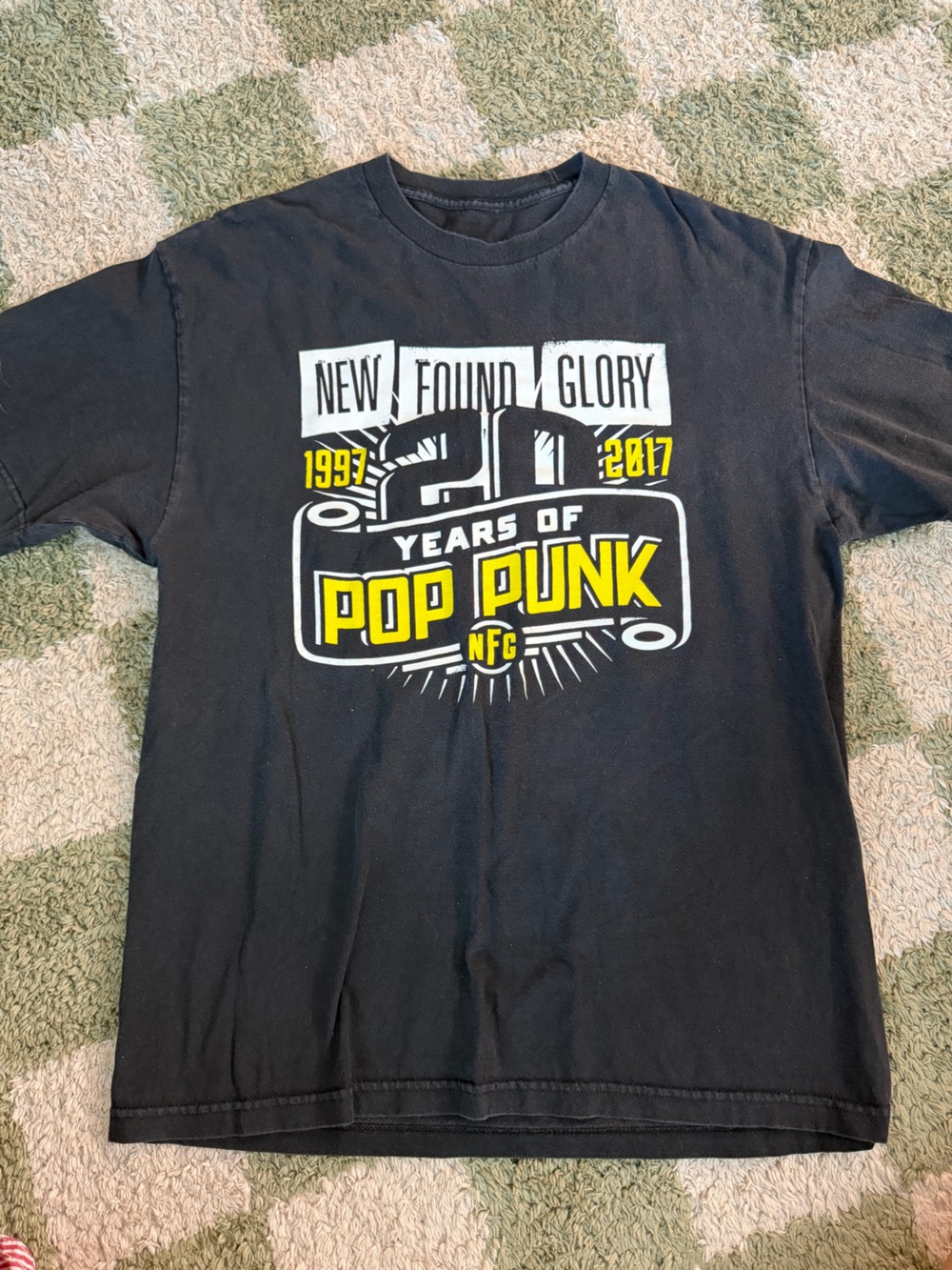 New Found Glory 20 Years of Pop Punk Graphic Tee - Black & Yellow